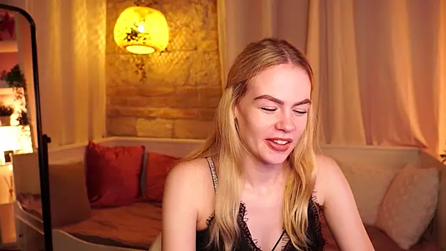 sn0w barbie online show from 10-07-25, 09:28