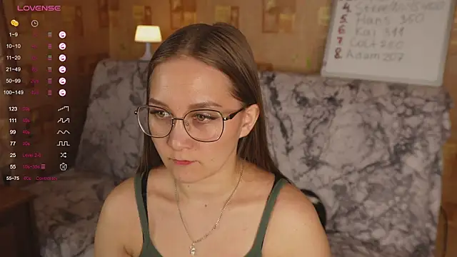 Miatiny online show from 01-22-25, 01:11