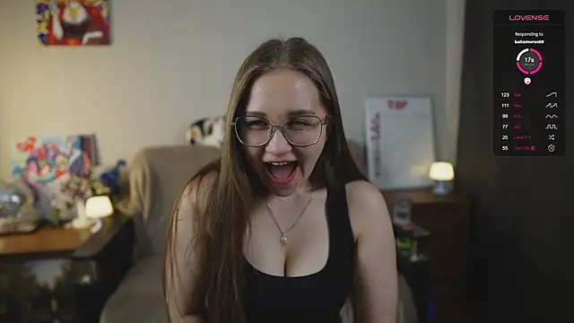 Miatiny online show from 10-04-25, 04:16