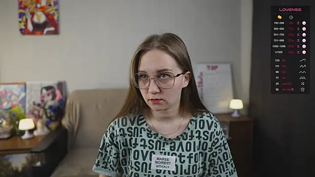 Miatiny online show from 10-25-25, 02:52