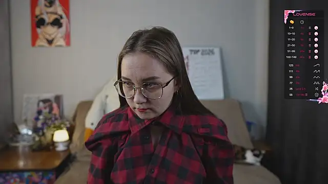 Miatiny online show from 04-28-26, 02:22