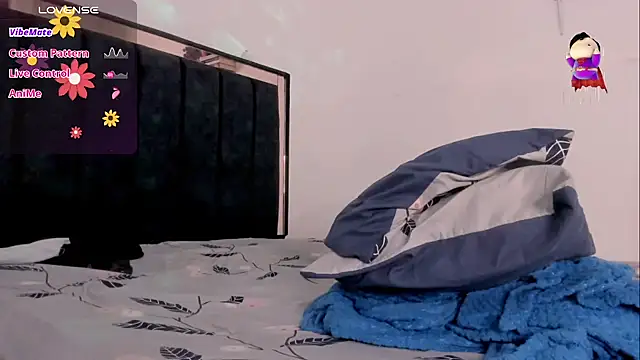 Snapshot of Moon_Sammy chatting on 01-23-25, 03:43 Moon Sammy online show from 01-23-25, 03:43