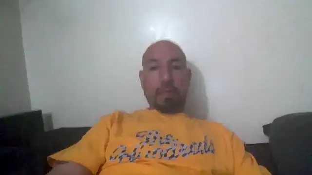 Snapshot of nakedtony81 chatting on 04-04-26, 09:07 nakedtony81 online show from 04-04-26, 09:07