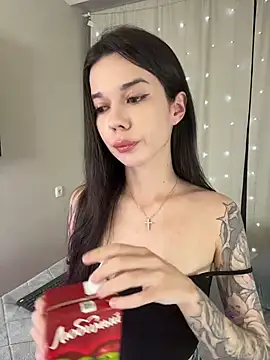 Snapshot of Vika_Gray chatting on 07-12-26, 03:14 Vika Gray online show from 07-12-26, 03:14