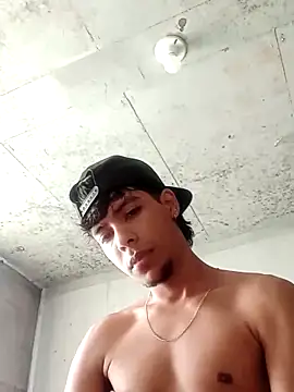 Elputas online show from 10-27-25, 05:28