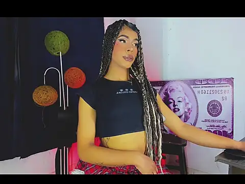 bloom444 online show from 04-09-26, 06:19