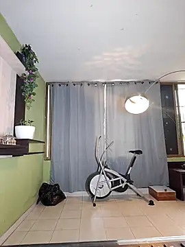 Snapshot of divinityros chatting on 11-08-25, 09:24 divinityros online show from 11-08-25, 09:24