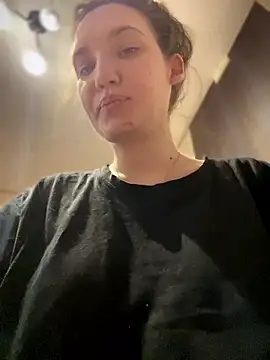 Holly Molii online show from 01-09-26, 01:14