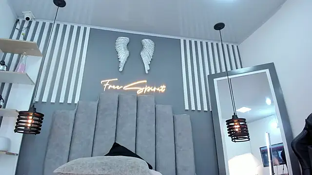 Sofi ramos online show from 12-18-24, 10:35