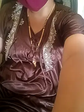 Snapshot of yourtamilcouple chatting on 02-21-25, 07:12 yourtamilcouple online show from 02-21-25, 07:12