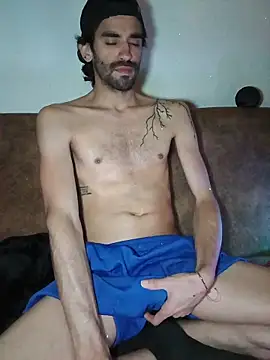 Snapshot of johngil0995 chatting on 11-09-25, 12:58 johngil0995 online show from 11-09-25, 12:58