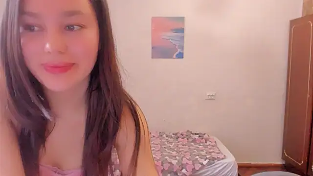 Snapshot of LunaXmii chatting on 03-02-25, 06:16 LunaXmii online show from 03-02-25, 06:16