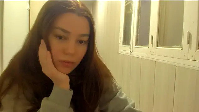 Snapshot of LunaXmii chatting on 11-15-25, 01:36 LunaXmii online show from 11-15-25, 01:36