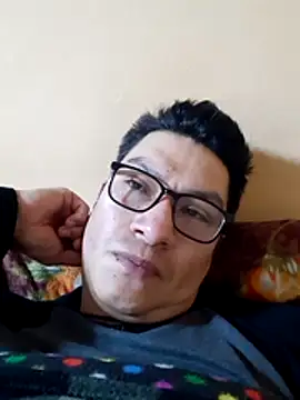 Snapshot of gioarcangel chatting on 01-06-25, 03:42 gioarcangel online show from 01-06-25, 03:42