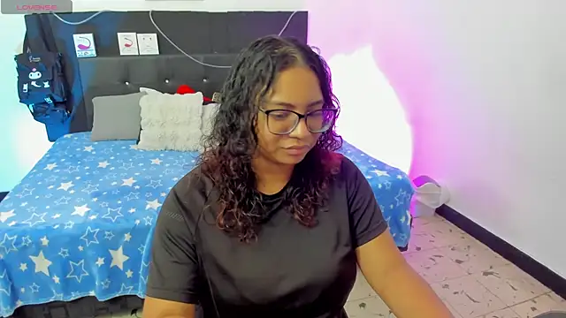 Snapshot of im_angels77 chatting on 03-01-25, 02:04 im angels77 online show from 03-01-25, 02:04