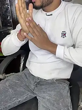 sexyboy09 online show from 12-18-24, 03:33