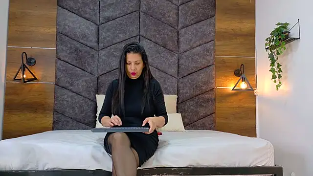 JaylaScott   online show from 11-01-25, 11:51