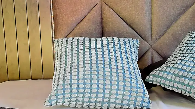 JaylaScott   online show from 02-24-26, 11:41