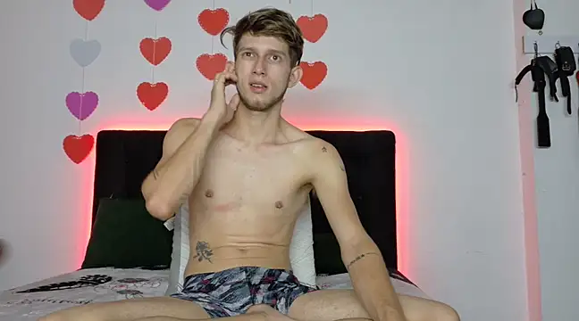 Deim  online show from 03-18-25, 01:53