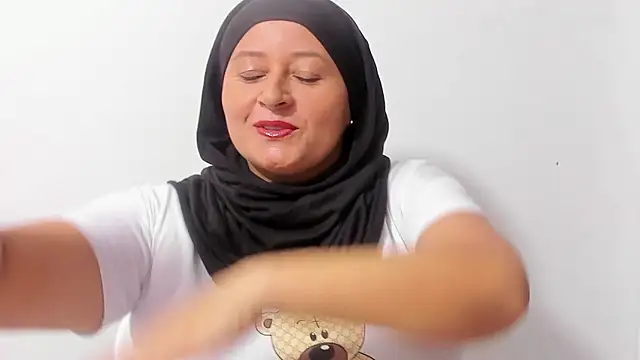 azahara musli online show from 01-08-26, 10:12