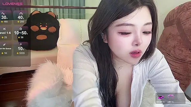 Bunny Tutu online show from 12-05-24, 07:17