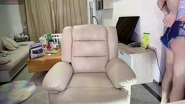 Bunny Tutu online show from 01-23-25, 07:54