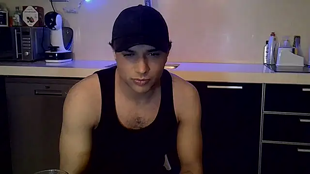 Snapshot of Niko5556@xh chatting on 03-22-25, 10:48 Niko5556xh online show from 03-22-25, 10:48