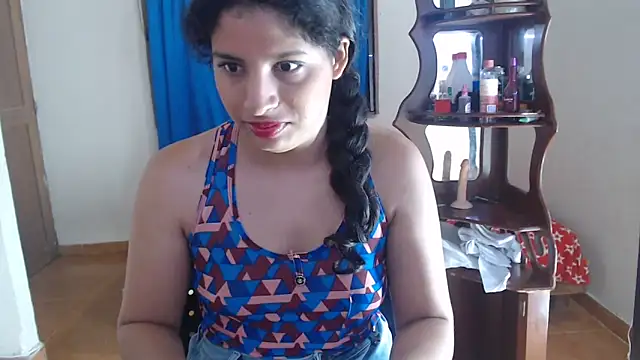 Snapshot of sexyhot20xxx chatting on 10-28-25, 05:11 sexyhot20xxx online show from 10-28-25, 05:11