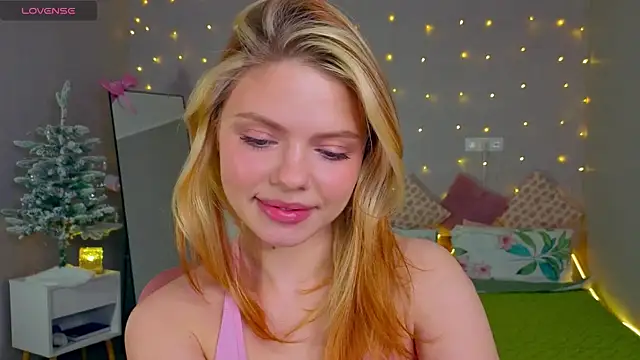 Red  Candy online show from 12-21-25, 12:56