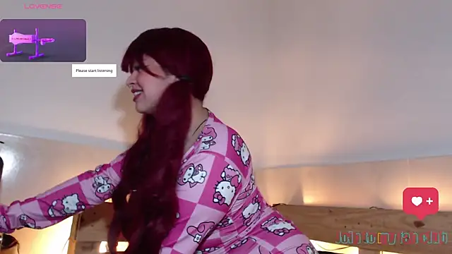 Bitsy Messy online show from 10-31-25, 05:41