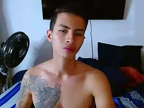 Velk hot online show from 07-28-26, 11:50