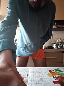 Snapshot of vulpe8400 chatting on 01-03-25, 01:58 vulpe8400 online show from 01-03-25, 01:58