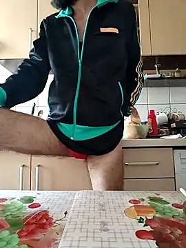 Snapshot of vulpe8400 chatting on 02-21-25, 09:56 vulpe8400 online show from 02-21-25, 09:56