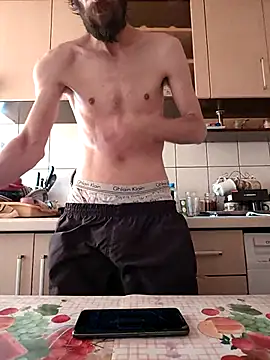 Snapshot of vulpe8400 chatting on 03-06-25, 02:51 vulpe8400 online show from 03-06-25, 02:51