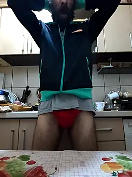 Snapshot of vulpe8400 chatting on 03-22-25, 01:32 vulpe8400 online show from 03-22-25, 01:32