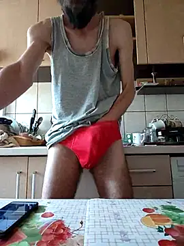 Snapshot of vulpe8400 chatting on 03-22-25, 02:47 vulpe8400 online show from 03-22-25, 02:47