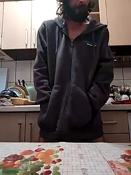 Snapshot of vulpe8400 chatting on 11-22-25, 06:45 vulpe8400 online show from 11-22-25, 06:45