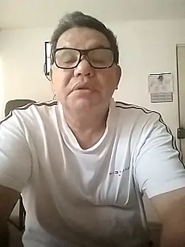 Snapshot of catatunboculion chatting on 02-05-25, 11:44 catatunboculion online show from 02-05-25, 11:44