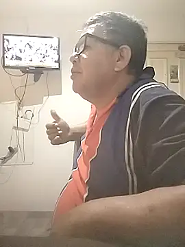 Snapshot of catatunboculion chatting on 02-06-25, 11:32 catatunboculion online show from 02-06-25, 11:32