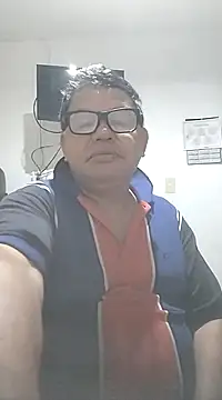 Snapshot of catatunboculion chatting on 02-15-25, 10:33 catatunboculion online show from 02-15-25, 10:33