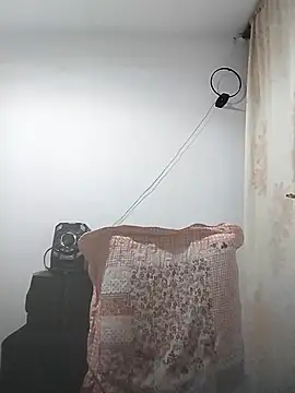 Snapshot of catatunboculion chatting on 03-15-25, 01:41 catatunboculion online show from 03-15-25, 01:41