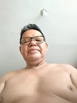 Snapshot of catatunboculion chatting on 09-16-25, 11:22 catatunboculion online show from 09-16-25, 11:22