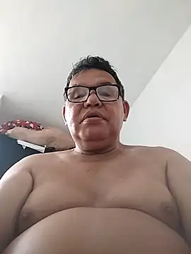 Snapshot of catatunboculion chatting on 09-17-25, 12:18 catatunboculion online show from 09-17-25, 12:18