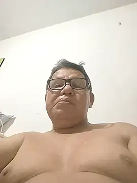 Snapshot of catatunboculion chatting on 12-16-25, 12:04 catatunboculion online show from 12-16-25, 12:04