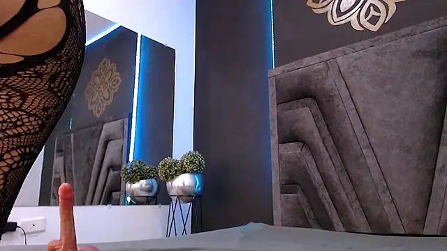 stefany bro online show from 03-04-25, 02:32