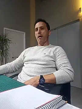 Lucas   81 online show from 11-25-25, 07:25