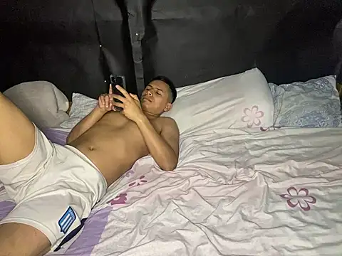 Romax2 online show from 01-14-25, 04:47