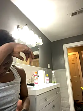 Snapshot of Festivitiesking1 chatting on 11-07-25, 02:50 Festivitiesking1 online show from 11-07-25, 02:50