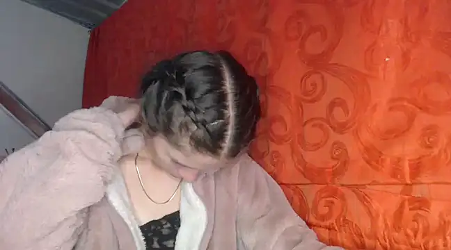 Snapshot of sweetdam12 chatting on 12-16-24, 03:51 sweetdam12 online show from 12-16-24, 03:51