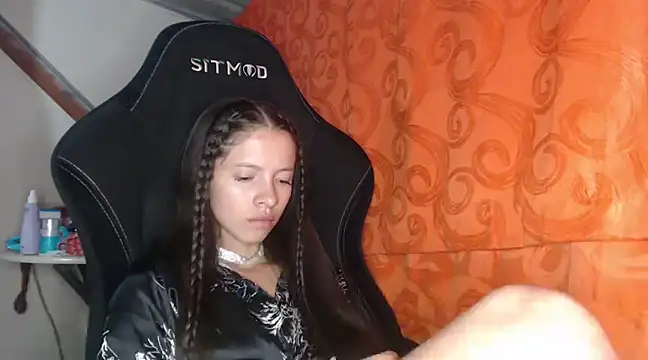 Snapshot of sweetdam12 chatting on 12-20-24, 12:08 sweetdam12 online show from 12-20-24, 12:08